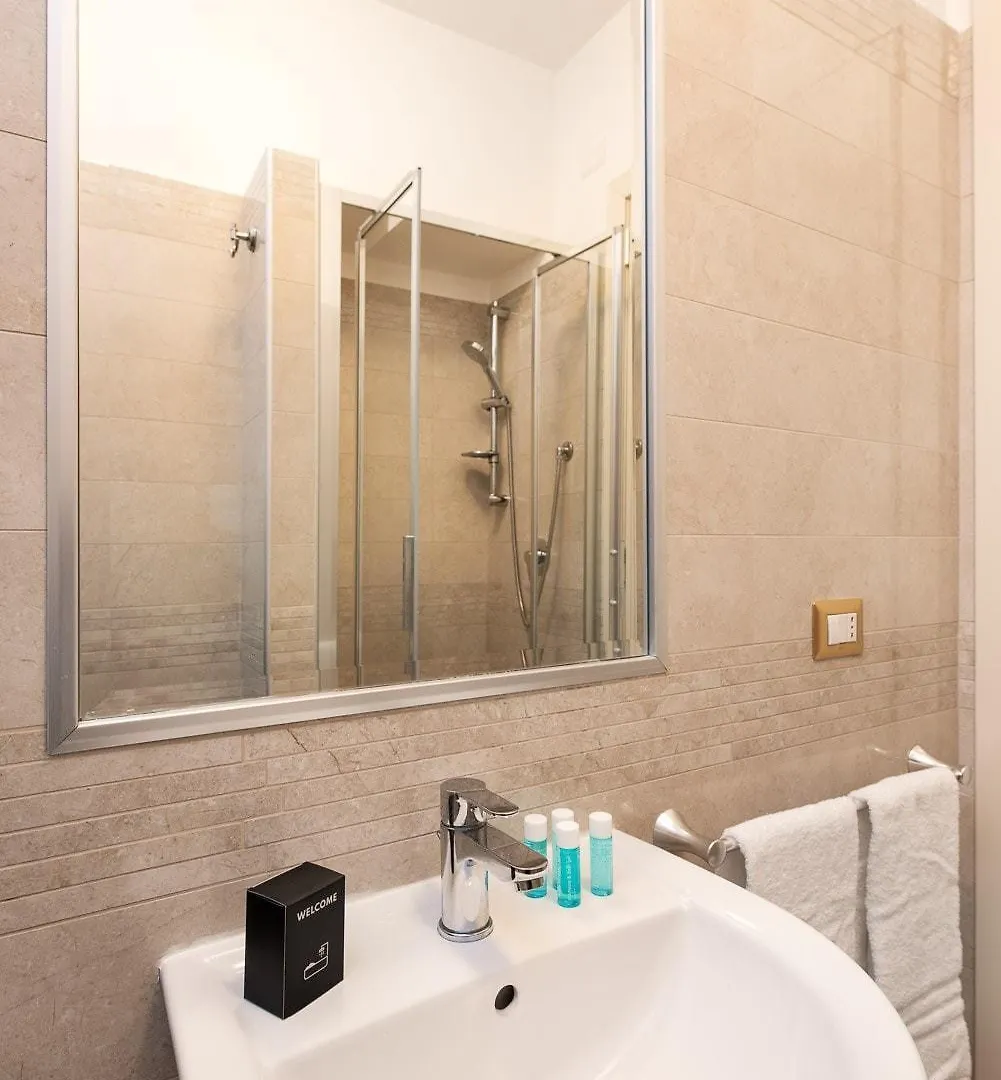 Idyllia - Spacious Bright Flat Rome 0*,